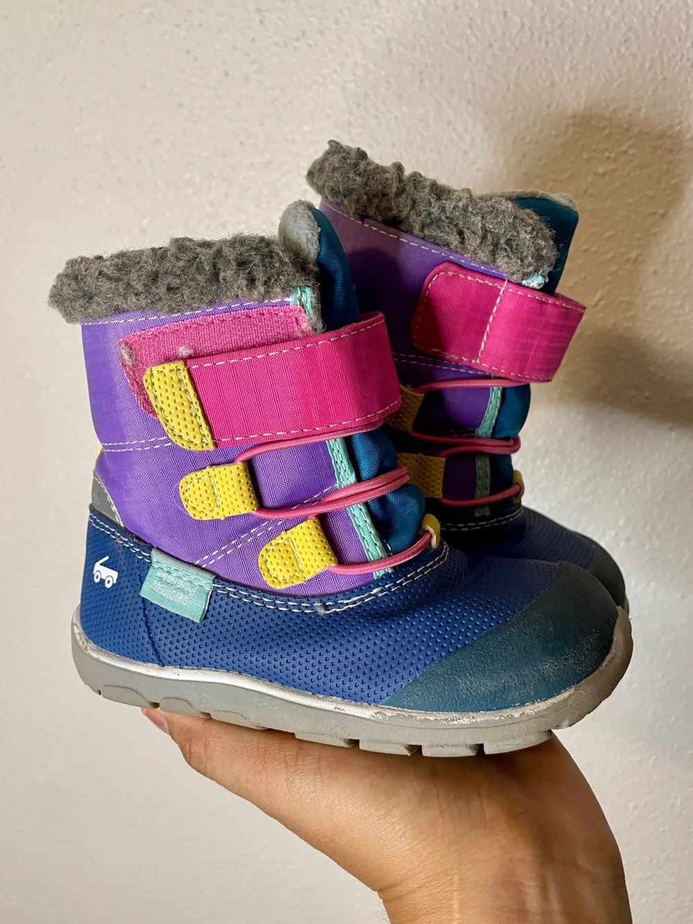 See Kai Run Waterproof/ Insulated Winter Snow Boots Baby Sz 8